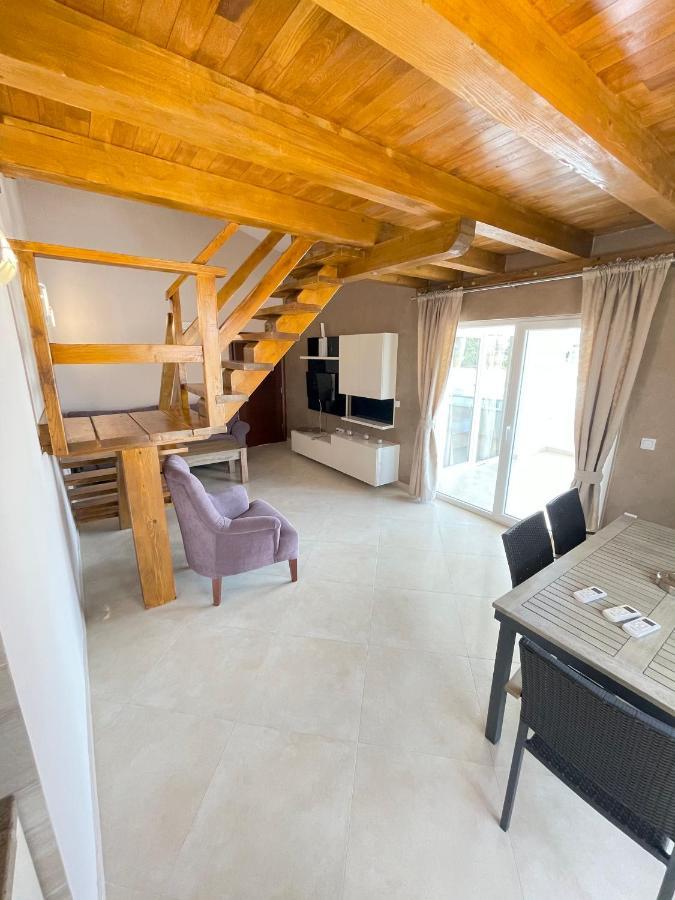 Apartments Harris Ulcinj Exterior foto