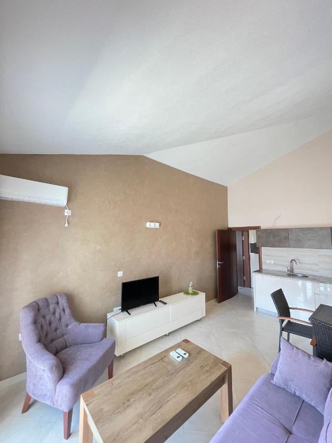 Apartments Harris Ulcinj Exterior foto