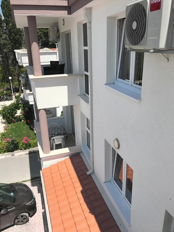Apartments Harris Ulcinj Exterior foto
